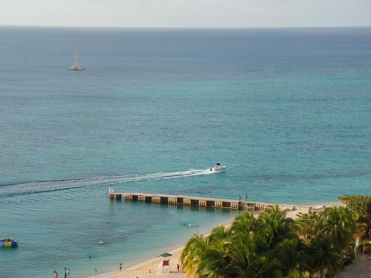 Beach Condos -Montego Bay Club Beach Resort Extérieur photo
